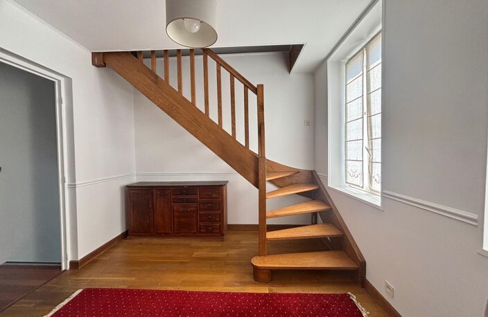 Maison de 117 m² avec jardin et dépendances — photo 5