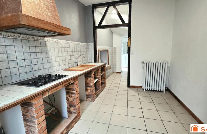 MAISON ANCIENNE EN PIERRE AVEC 4 CHAMBRES — photo 2