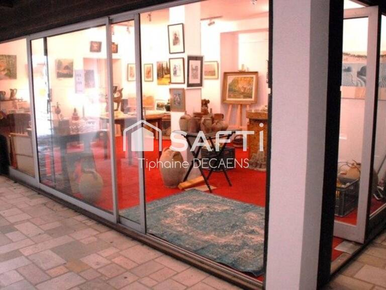 local commercial ideal Tatooeur, esthetique, onglerie ... — photo 1
