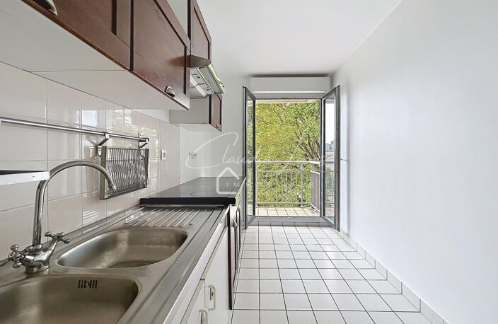 MAINTES-LA-JOILIE Appartement 3 pièces  78 m²  2 Balcons  Résidence élégante et sécurisé — photo 2