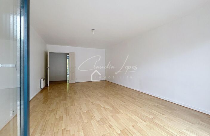 MAINTES-LA-JOILIE Appartement 3 pièces  78 m²  2 Balcons  Résidence élégante et sécurisé — photo 3
