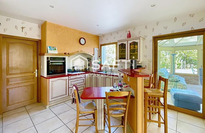 Maison de 145m² avec dépendances. — photo 4
