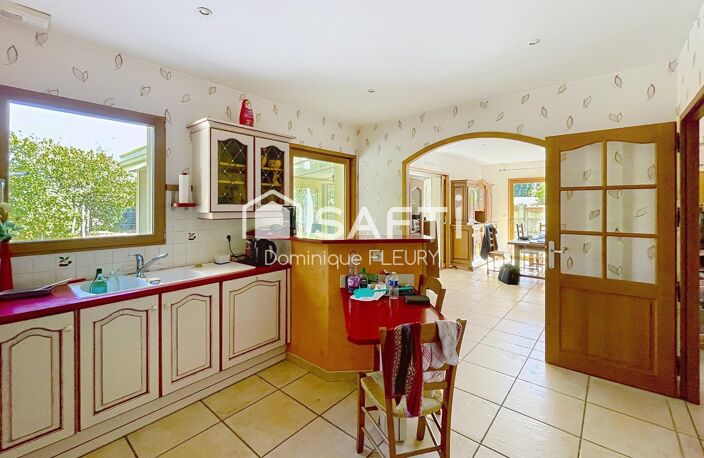 Maison de 145m² avec dépendances. — photo 5