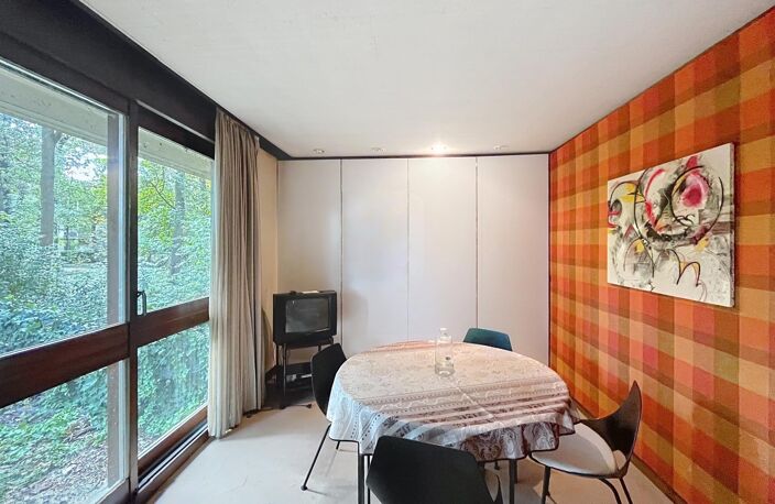 En pleine verdure, beau T4 de 88 m2 à rénover — photo 2