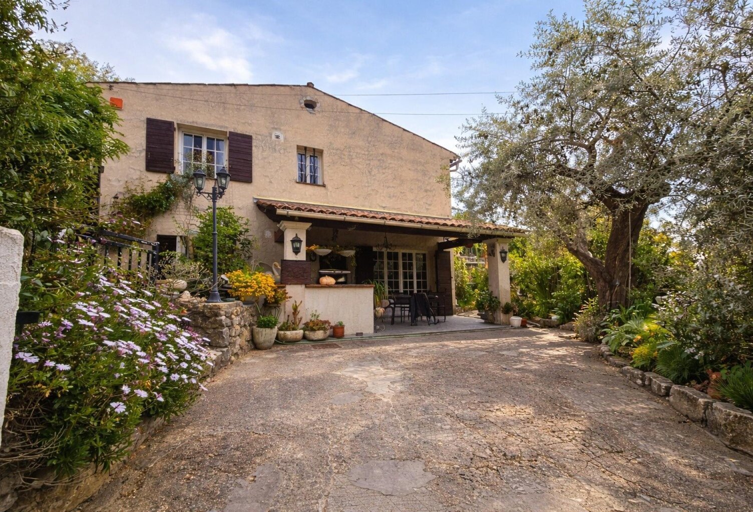 Venez découvrir cette charmante maison — photo 1