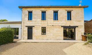 Maison 8 Pièces 156 m² à vendre à Galgon (33133)