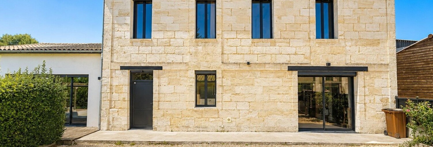 Maison 8 Pièces 156 m² à vendre à Galgon (33133)