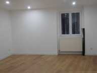 T3 rénové, bien équipé, 2 chambres, en location, 2ème étage, 01130 NANTUA, — photo 3