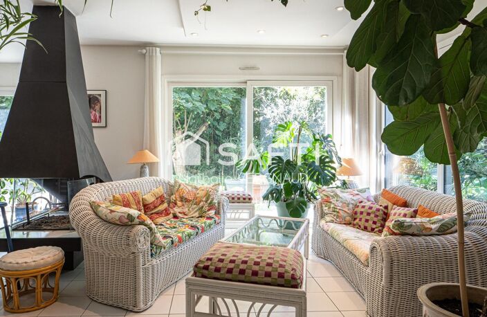 SUPERBE MAISON DANS UN QUARTIER RESIDENTIEL — photo 3