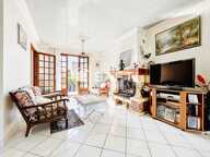 Maison individuelle avec grand séjour et jardin — photo 3