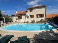 Maison familiale avec piscine, grand sous-sol et vue sur les vignes — photo 2