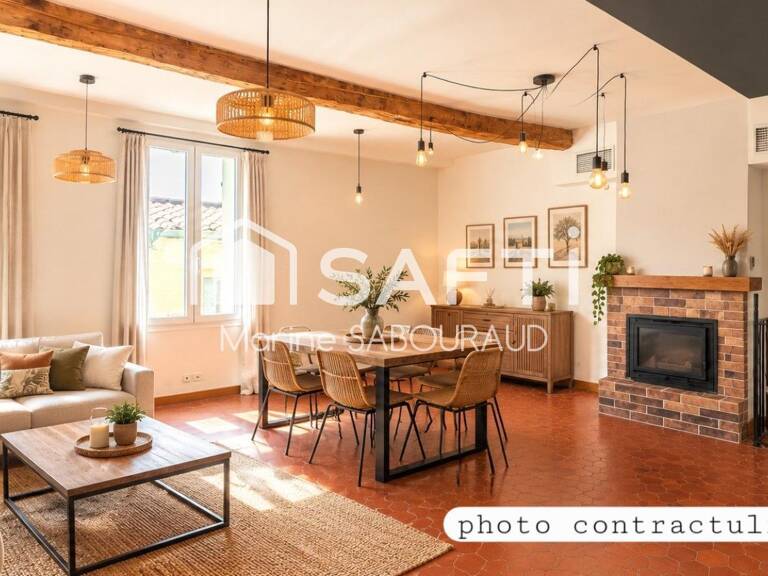 F4 lumineux — photo 1
