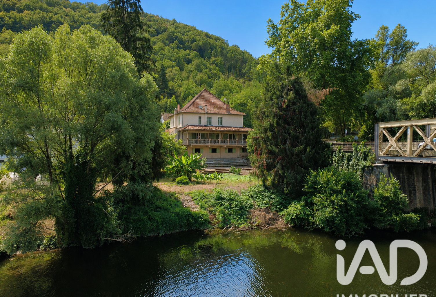 Vente Maison traditionnelle 19 pièces — photo 1