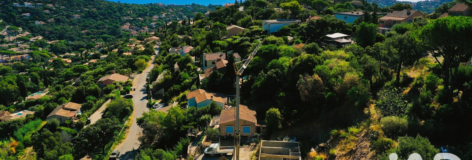 Terrain  1369 m² à vendre à Cavalaire-sur-Mer (83240)