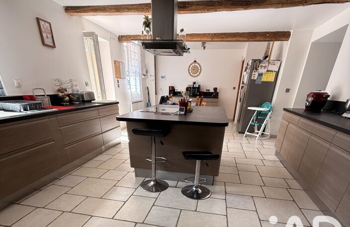 Vente Maison/villa 10 pièces — photo 3