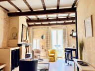 Uzès centre, studio entièrement meublé dans un immeuble de caractère... — photo 3