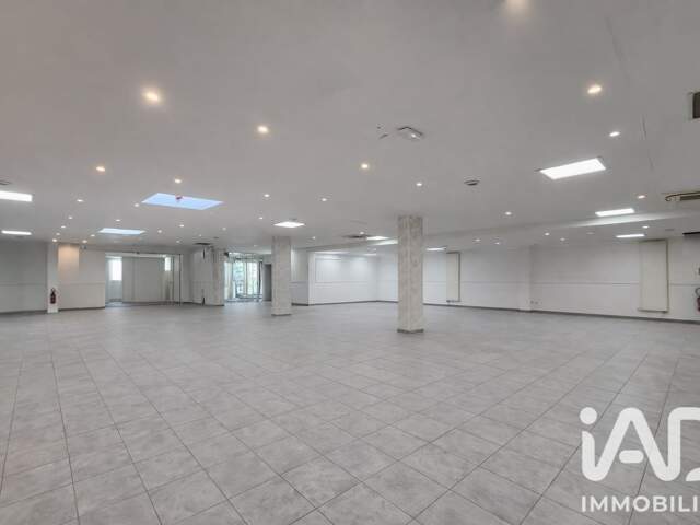 Vente Boutique/Local commercial 478 m&sup2; — photo du bien