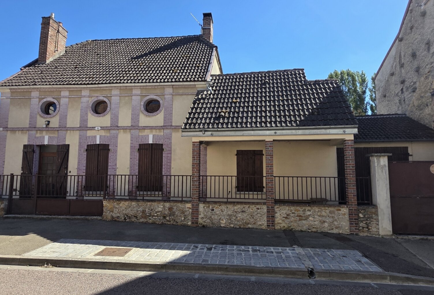 Vente Maison de village 5 pièces — photo 1