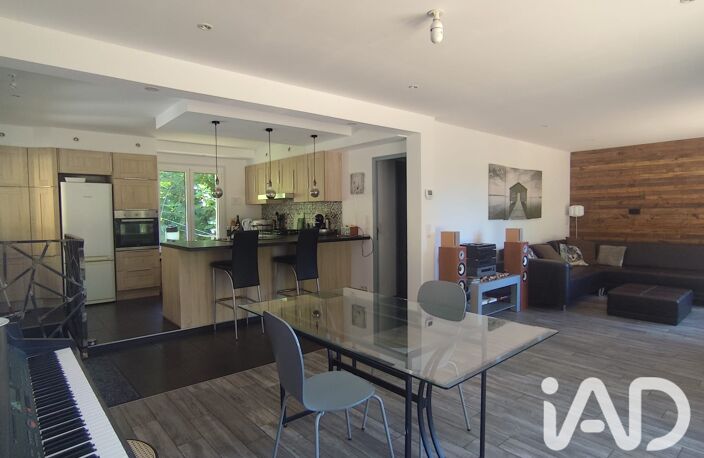 Vente Maison/villa 4 pièces — photo 2
