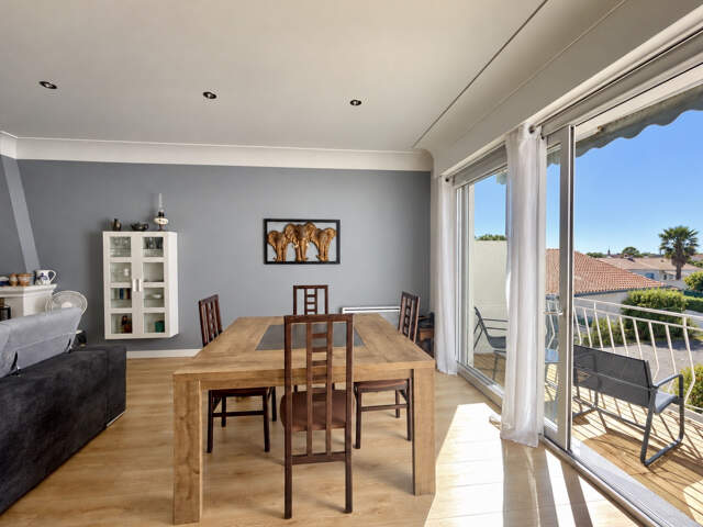 Royan - appartement avec terrasse et garage — photo du bien