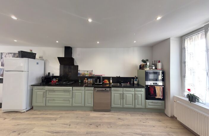 Vente Maison/villa 7 pièces — photo 3