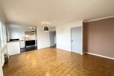 Appartement 4 pièces 835 €
