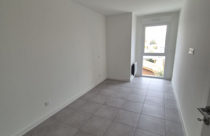 Location Appartement 5 pièces — photo 4