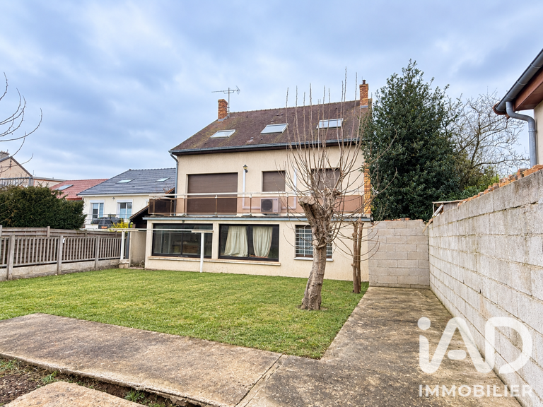 Vente Maison traditionnelle 8 pièces — photo 1