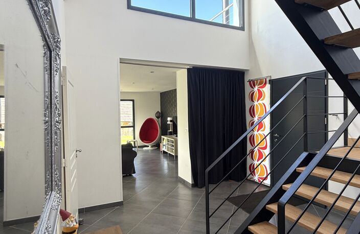 Vente Maison/villa 6 pièces — photo 3