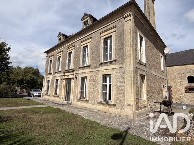 Vente Maison/villa 8 pièces — photo 1