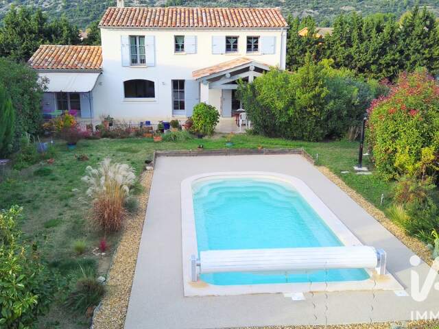 Vente Maison/villa 4 pièces — photo du bien