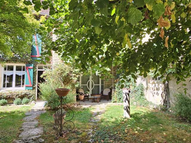 Vente Maison de campagne 9 pièces — photo du bien