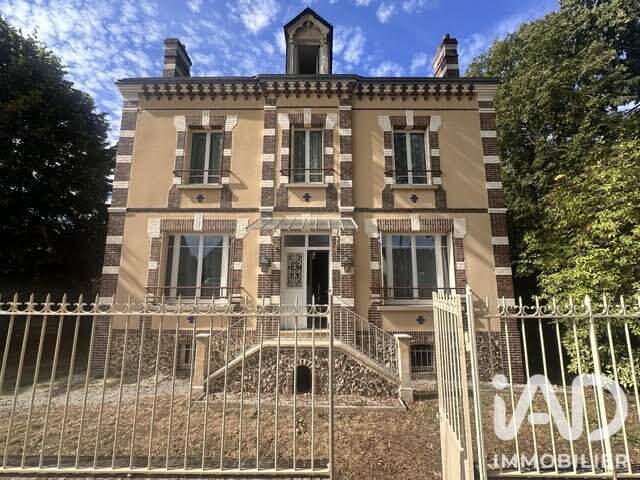 Vente Maison/villa 9 pièces — photo du bien