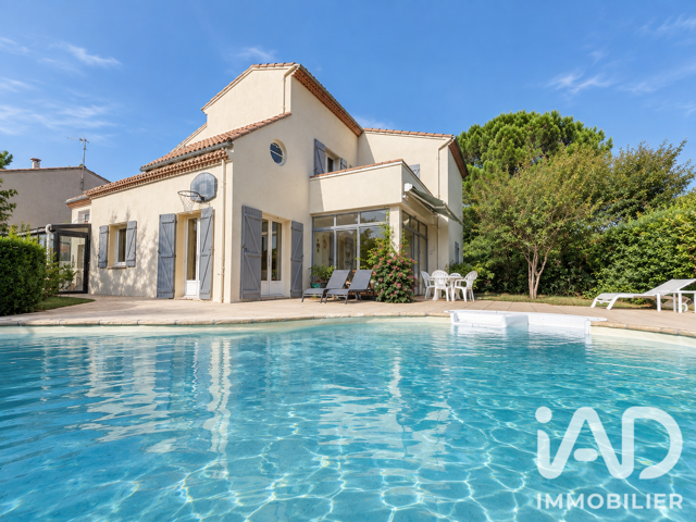 Vente Maison/villa 8 pièces — photo du bien