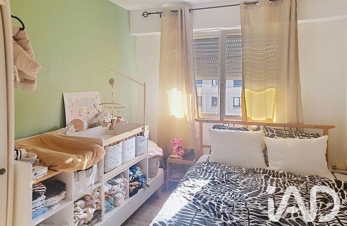 Vente Appartement 4 pièces — photo 3