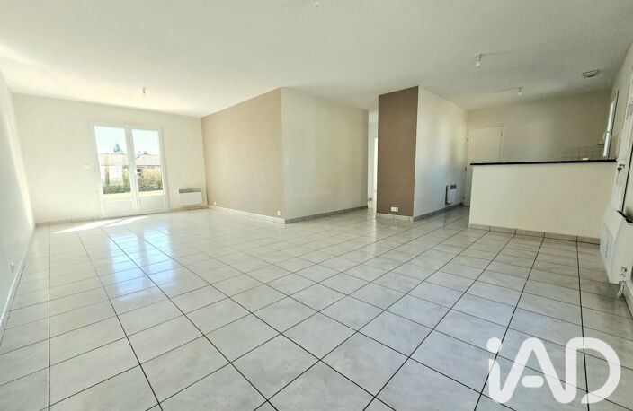 Vente Maison/villa 4 pièces — photo 2