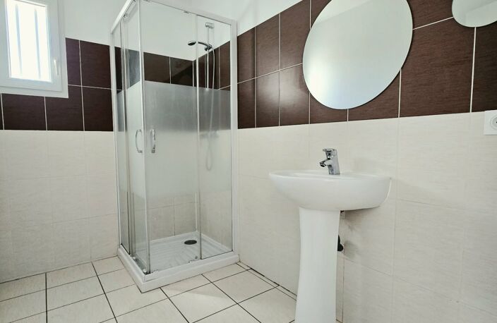 Vente Maison/villa 4 pièces — photo 5