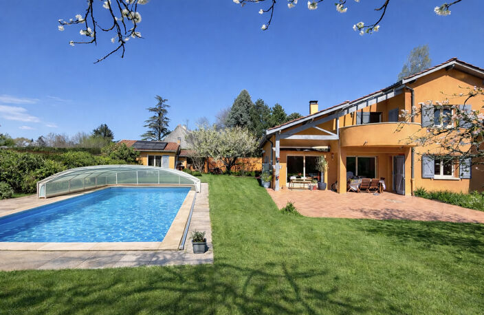 Maison de 169 m2 sur 1300 m2 de terrain avec piscine — photo 3