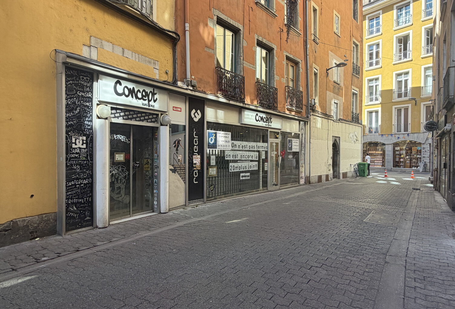 Murs Libre rue des clercs — photo 1