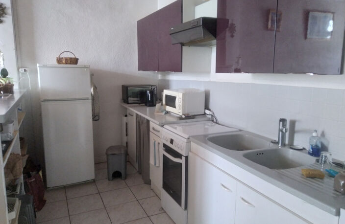 VENTE - APPARTEMENT - T.2 BIS - 60 M2 - ALES — photo 3
