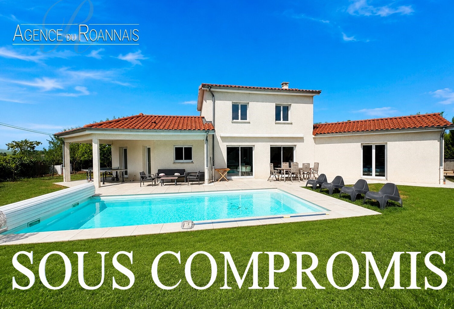 SAINT-CYR-DE-FAVIÈRES   une villa  avec piscine où confort, — photo 1