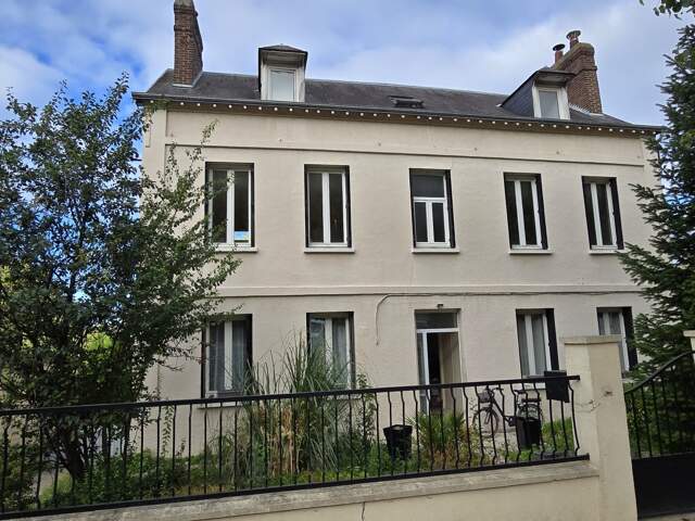Vente Maison/villa 9 pièces — photo du bien
