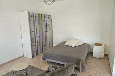 Appartement 1 pièces 850 €
