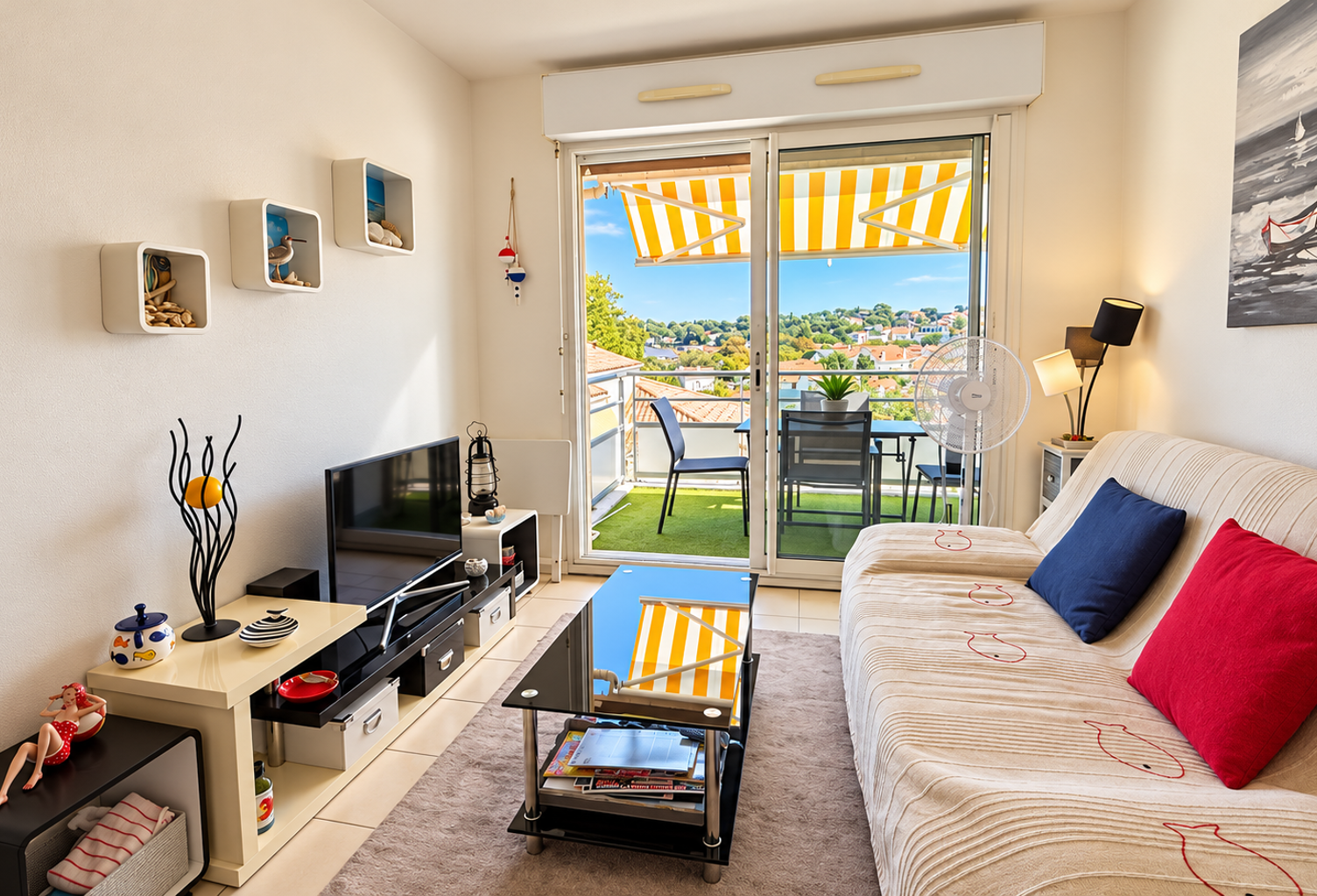 APPARTEMENT T2 VUE DEGAGEE - DERNIER ETAGE - PONTAILLAC PLAG — photo 1