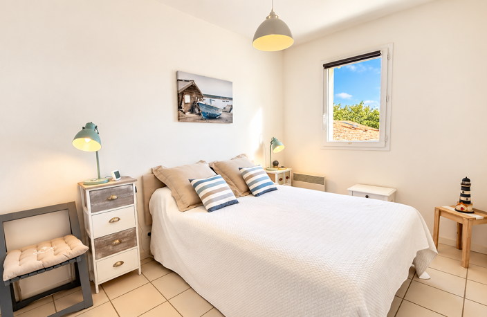 APPARTEMENT T2 VUE DEGAGEE - DERNIER ETAGE - PONTAILLAC PLAG — photo 4
