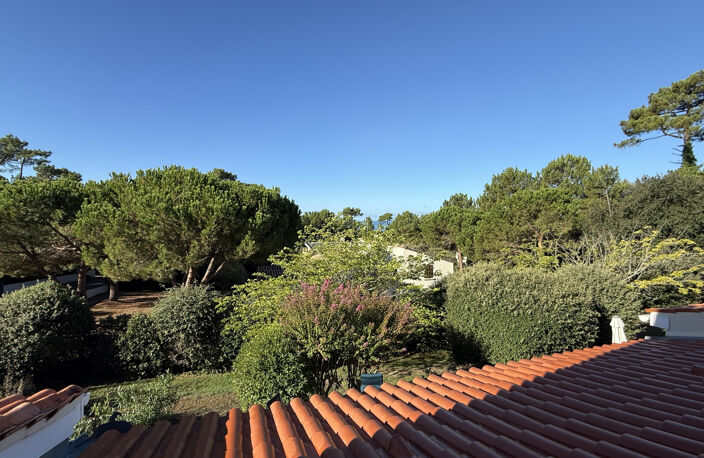 VILLA 6 PIECES QUARTIER PLATIN 177 M2 PISCINE SPA  - PLAGES — photo 2