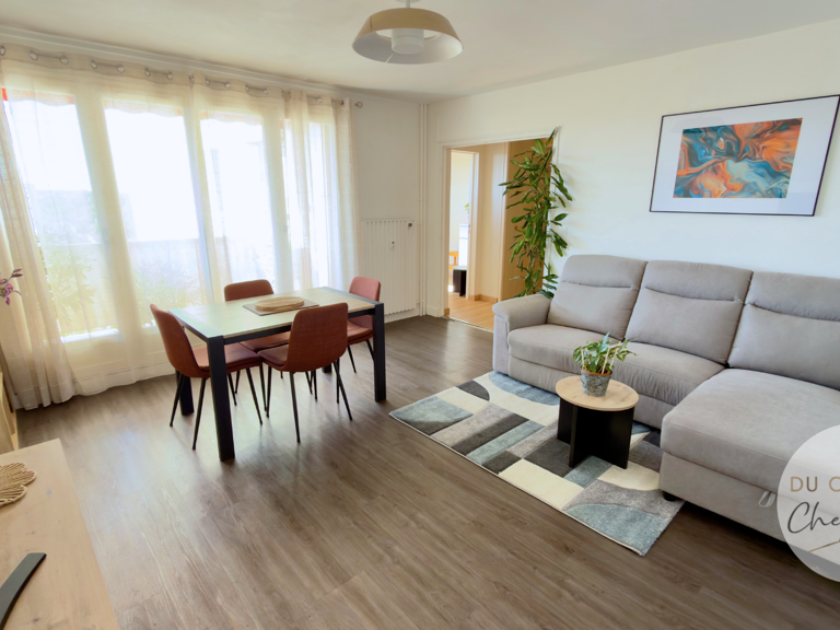 Vente Appartement 82 m2 - 3 chambres - Saint-André-les-Verge — photo 1