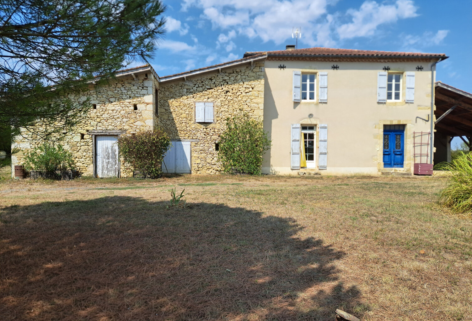 À 20 km d’Auch   Maison de caractère de 170 m2 sur 1 hectare au calme — photo 1
