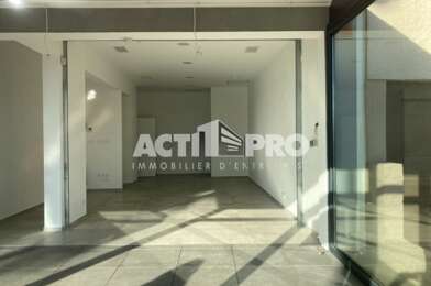 Commerce  407446 €
