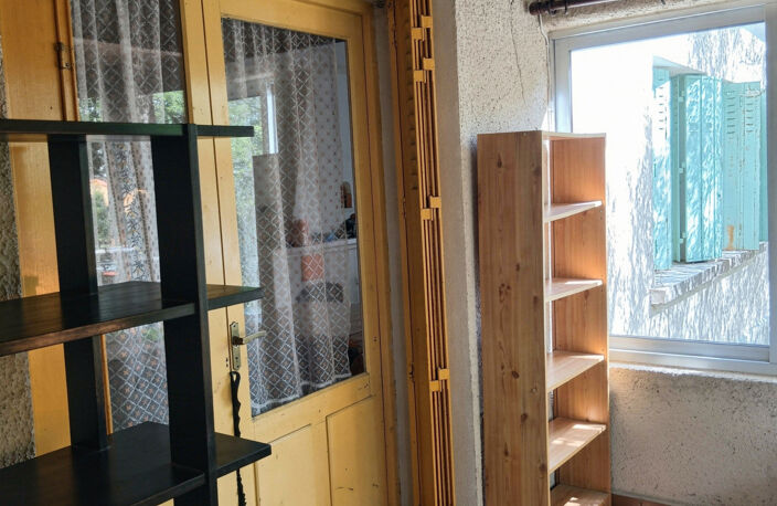 À VENDRE VILLA 100 m2 avec véranda SUR TERRAIN CONSTRUCTIBLE - SAUVE — photo 5